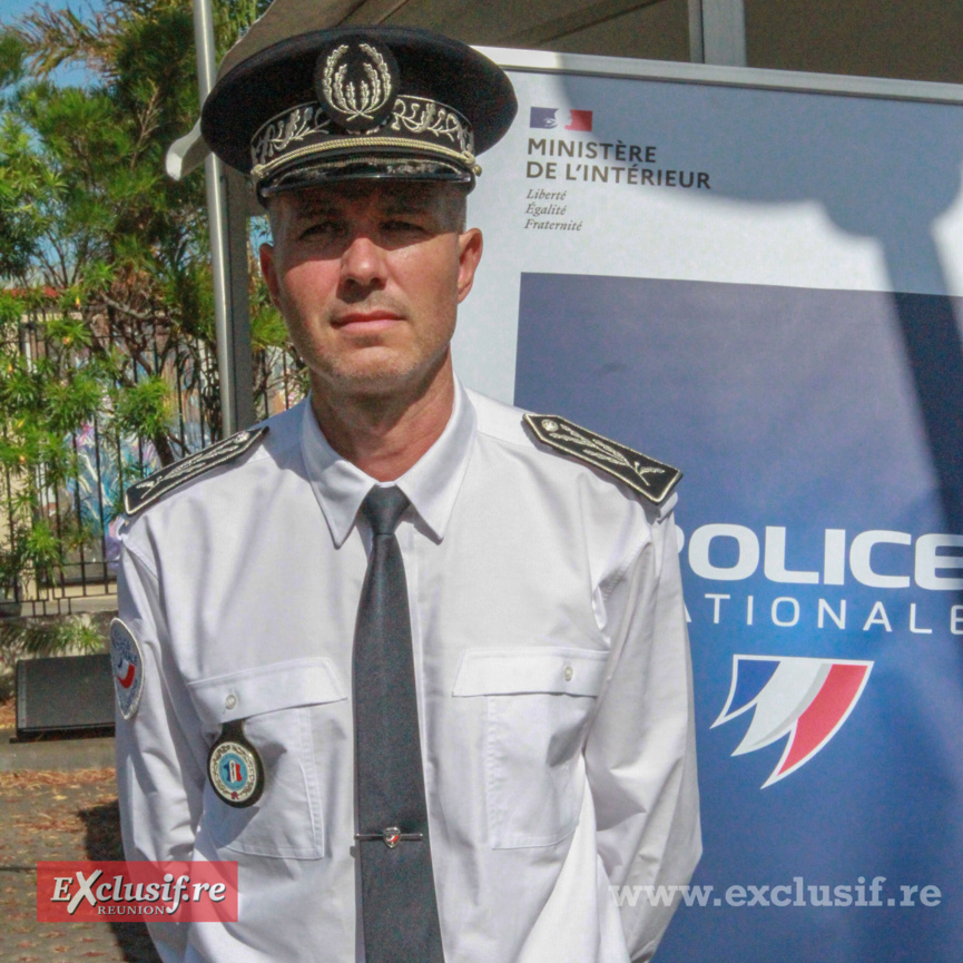 Arnaud Français, commissaire de Saint-Pierre