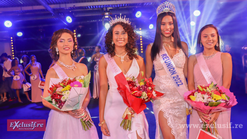 Mandye Cousteau , 1ère dauphine, Océane Morin, Miss Salazie 2022, Marion Marimoutou, Miss Réunion 2022, et Léa Nourry, 2ème dauphine