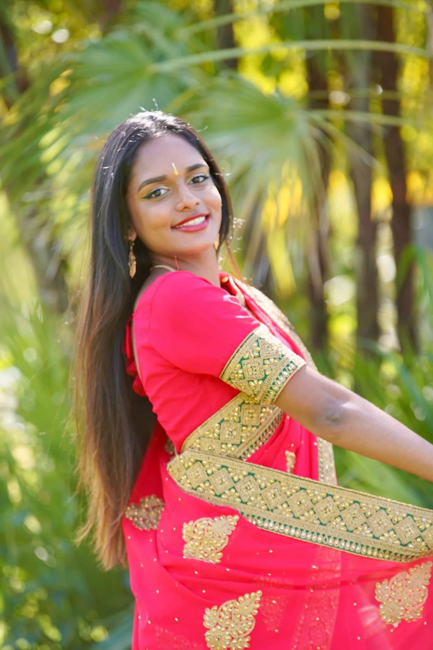 N°6: Julie Gopalsamy N°6: Julie Gopalsamy