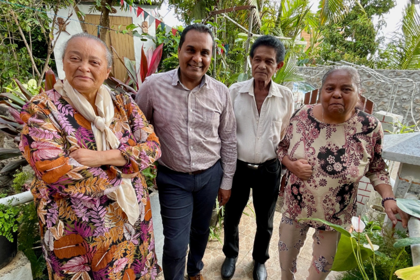 Marie-Alexandre, élue de Saint-Leu, le maire Bruno Domen, Pharisien et Céline Lamoly Marie-Alexandre, élue de Saint-Leu, le maire Bruno Domen, Pharisien et Céline Lamoly