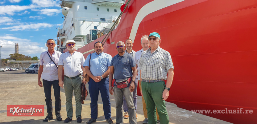 Visite du S.A. Agulhas II, navire océanographique sud-africain, au profit de la SOI-FNMM