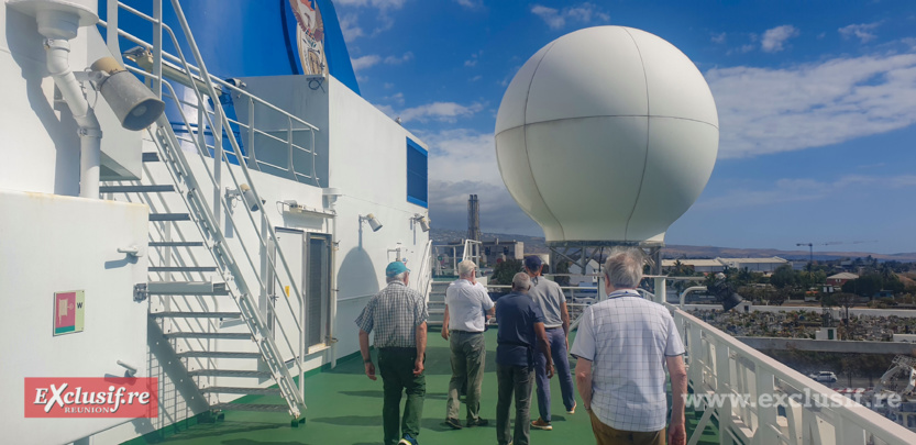 Visite du S.A. Agulhas II, navire océanographique sud-africain, au profit de la SOI-FNMM