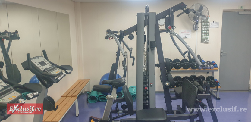 Visite du S.A. Agulhas II, navire océanographique sud-africain, au profit de la SOI-FNMM Visite du S.A. Agulhas II, navire océanographique sud-africain, au profit de la SOI-FNMM