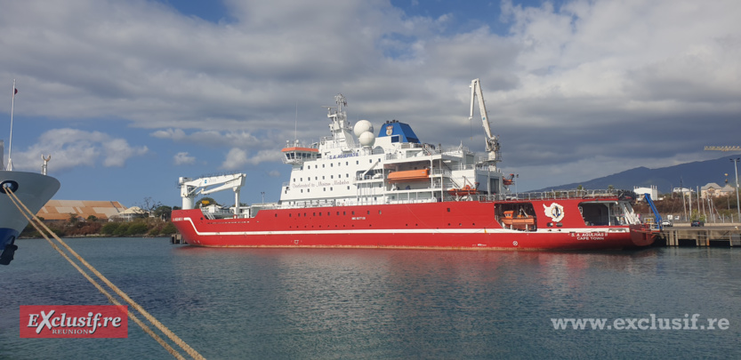 Visite du S.A. Agulhas II, navire océanographique sud-africain, au profit de la SOI-FNMM