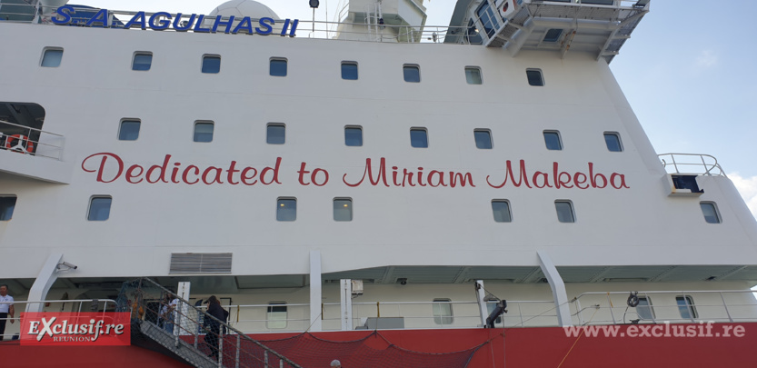 Visite du S.A. Agulhas II, navire océanographique sud-africain, au profit de la SOI-FNMM