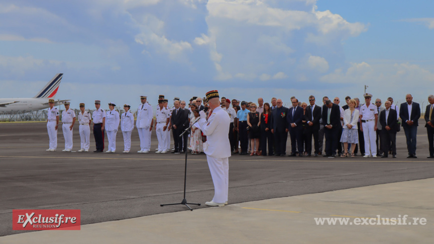 Cérémonie d’accueil de la flamme du Soldat inconnu à Sainte-Marie Cérémonie d’accueil de la flamme du Soldat inconnu à Sainte-Marie