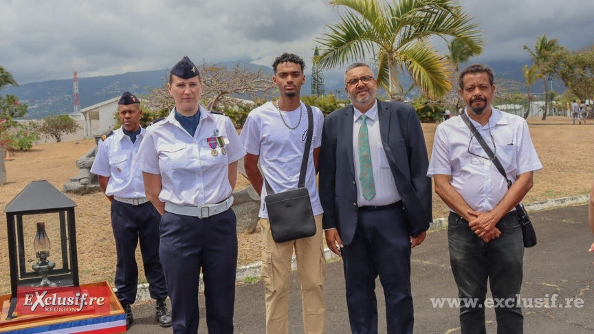 Cérémonie d’accueil de la flamme du Soldat inconnu à Sainte-Marie Cérémonie d’accueil de la flamme du Soldat inconnu à Sainte-Marie