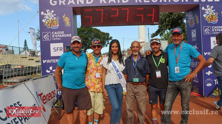 Grand Raid 2002: l'arrivée des derniers et remise des prix (dernière partie)