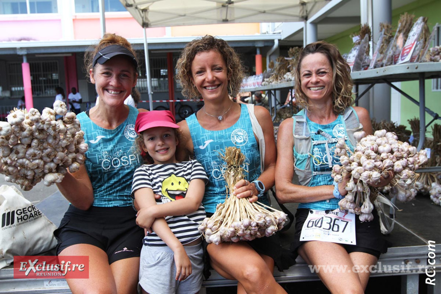 Marion Zaradzki et deux de ses coéquipières Marion Zaradzki et deux de ses coéquipières