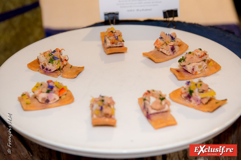 Bouchées au homard sauce à l'armoricaine Bouchées au homard sauce à l'armoricaine