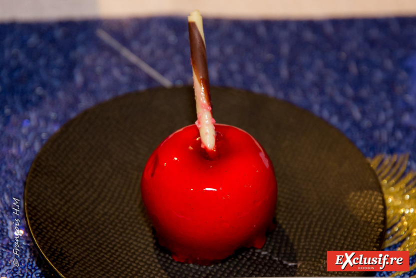 Dessert façon pomme d'amour Dessert façon pomme d'amour