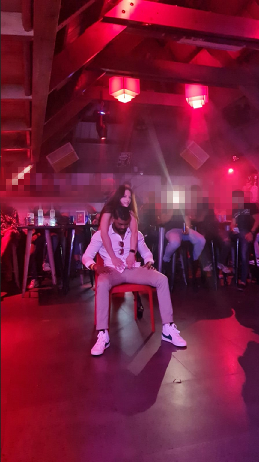 On ne publie pas le reste, c'est trop... X On ne publie pas le reste, c'est trop... X