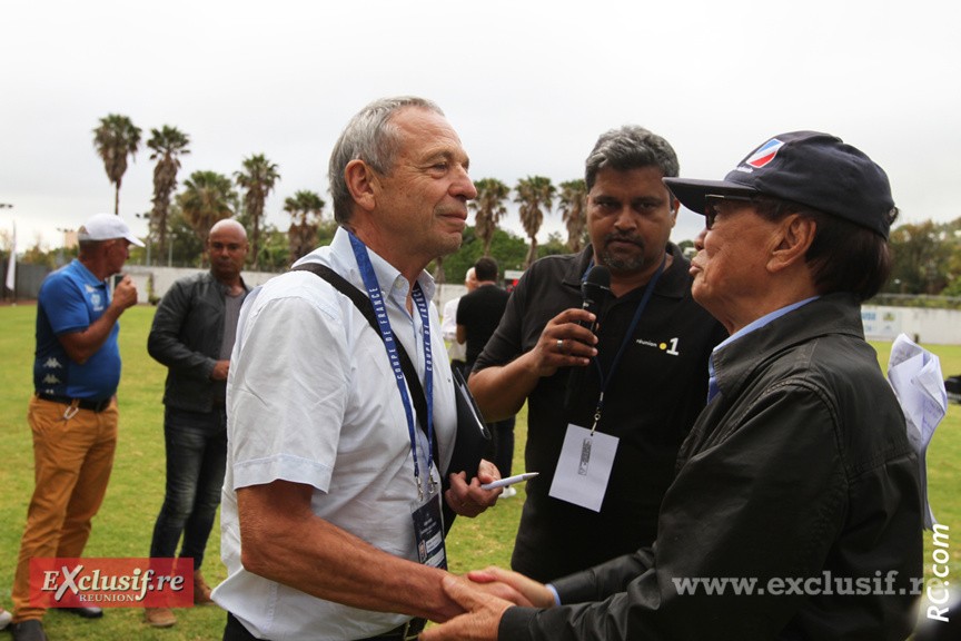 Jacques Quantin, délégué de la FFF, et André Thien Ah Koon, maire du Tampon Jacques Quantin, délégué de la FFF, et André Thien Ah Koon, maire du Tampon