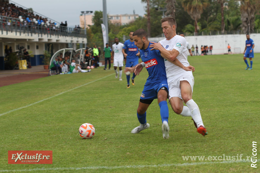 Ronan Nédelec a bousculé la défense adverse Ronan Nédelec a bousculé la défense adverse