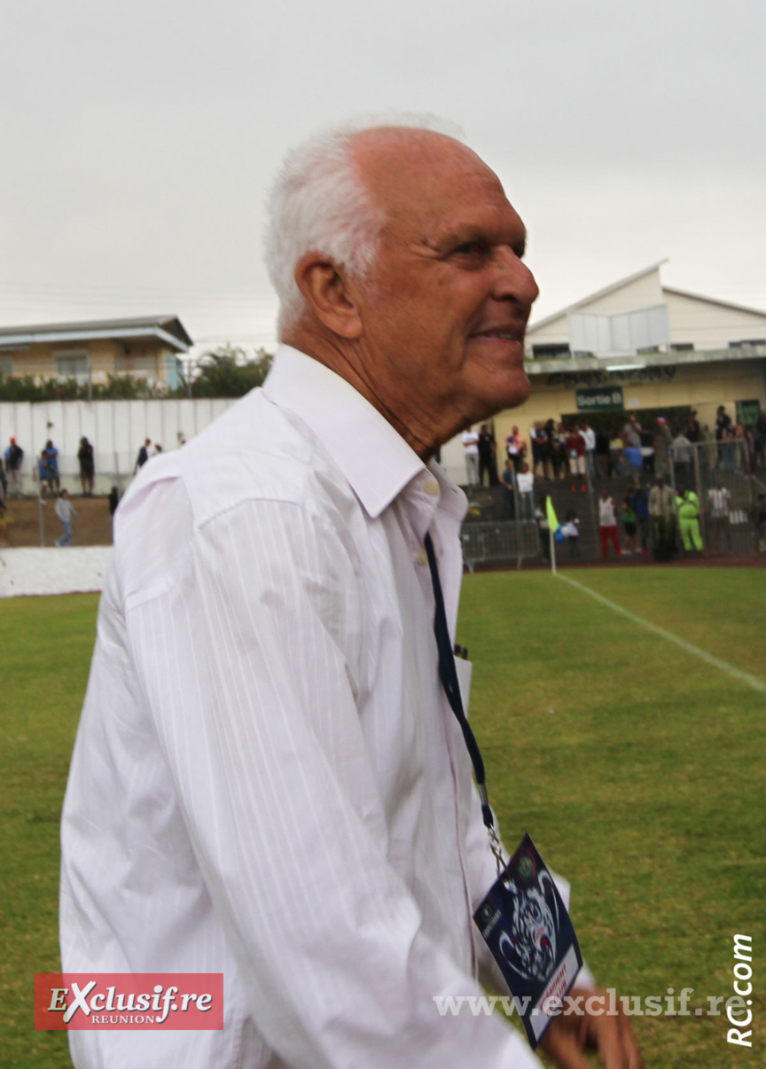 Le président Jack Gence: après un tel succès, partira, partira pas? Le président Jack Gence: après un tel succès, partira, partira pas?