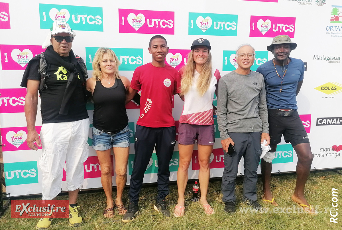 Les représentants de La Réunion qui ont beaucoup sympathisé avec le coureur rodriguais Jean Will Smith, 4ème de l’UTCS et 1er chez les Masters