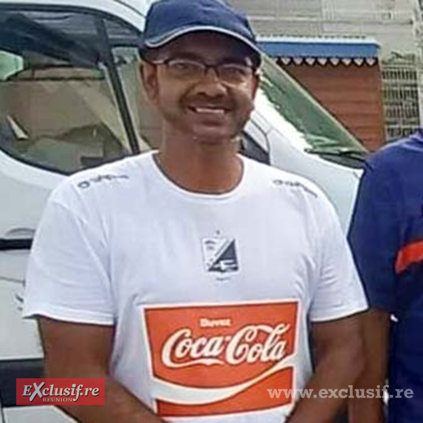 Frédéric Volnay est le fils de Michel Volnay qui a donné son nom au stade fétiche de Saint-Pierre Frédéric Volnay est le fils de Michel Volnay qui a donné son nom au stade fétiche de Saint-Pierre