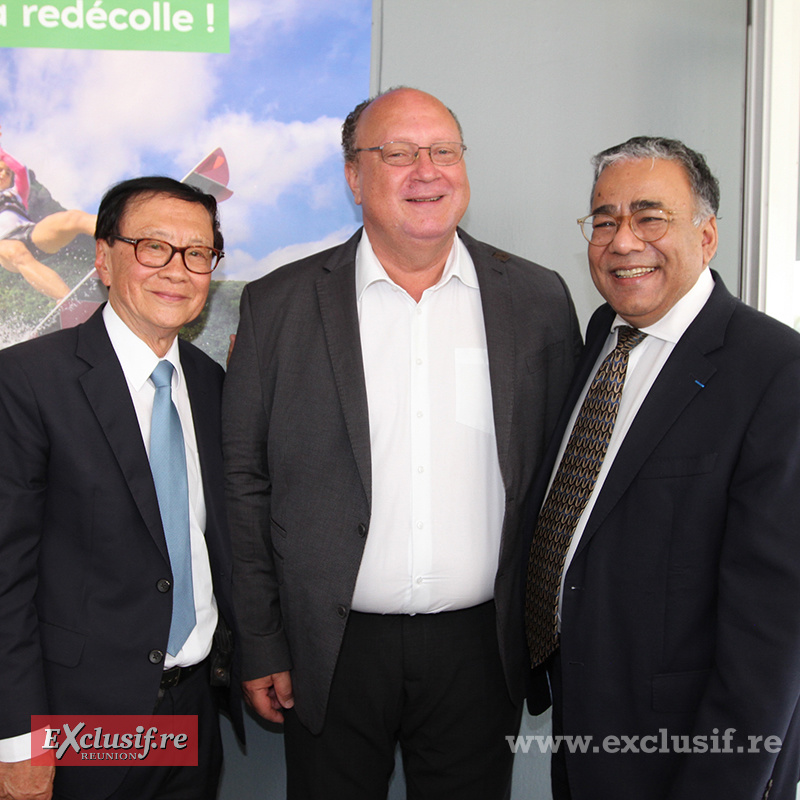 André Thien Ah Koon, Didier Prugnières, directeur de l'aéroport de Pierrefonds, et Donald Payen André Thien Ah Koon, Didier Prugnières, directeur de l'aéroport de Pierrefonds, et Donald Payen