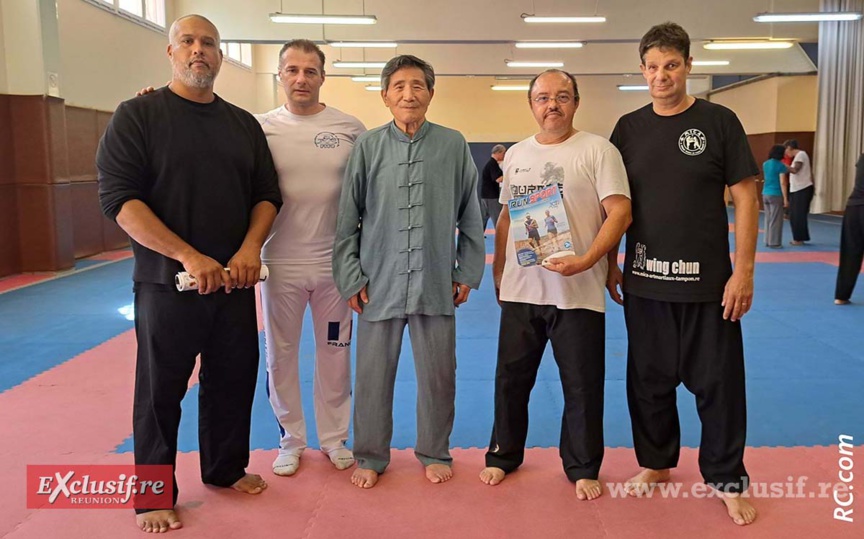 Emmanuel Figuin, référent Océan Indien de la Fédération Internationale du Shoubo (FISB), Dominique Gentil, membre de l'équipe de France de Shoubo, Maître Yuan Zumou, Jacky Lebon, responsable du Taï Do à La Réunion, président de l'OMS de Saint-Denis, et Mickaël Hoareau, président du Comité de La Réunion de la Fédération Française des Arts Energétiques et Martiaux Chinois (CRFFAEMC)