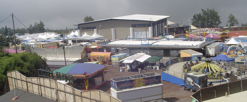 Miel Vert se déroule sur le site du 23ème km à la Plaine des Cafres Miel Vert se déroule sur le site du 23ème km à la Plaine des Cafres