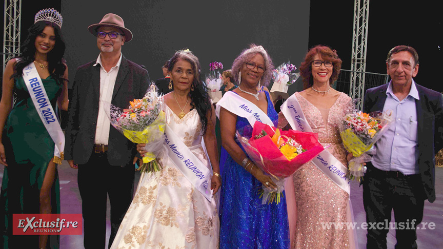 Les lauréates avec Marion Marimoutou, Dominique Azincourt, et Aziz Patel, tous trois membres du jury