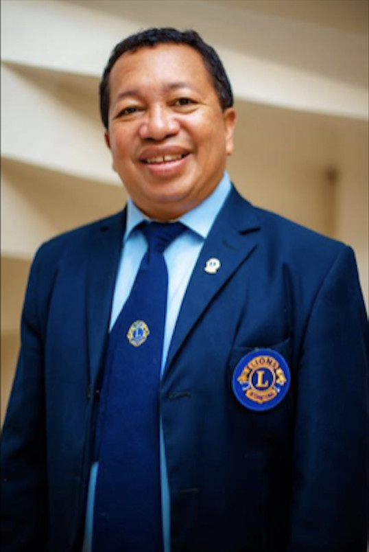 Gervais Ratovoson Rasolonjatovo, Gouverneur du District 417 depuis le 1er juillet 2022 Gervais Ratovoson Rasolonjatovo, Gouverneur du District 417 depuis le 1er juillet 2022