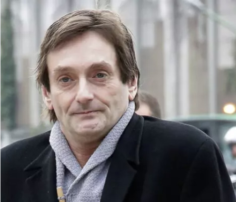 Pierre Palmade dit qu'il est horrifié, assume et demande pardon... Une femme a perdu son bébé, un homme rique d'être handicapé, et un enfant est défiguré à cause d'un drogué! Pierre Palmade dit qu'il est horrifié, assume et demande pardon... Une femme a perdu son bébé, un homme rique d'être handicapé, et un enfant est défiguré à cause d'un drogué!