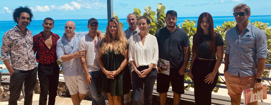 Artistes, organisateurs, producteurs et exposants de Pan Festival Artistes, organisateurs, producteurs et exposants de Pan Festival