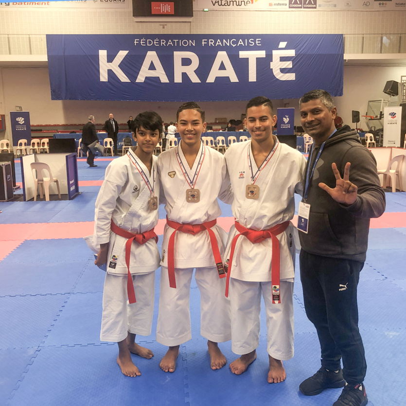 Avec Joël Carpin, entraîneur régional Avec Joël Carpin, entraîneur régional