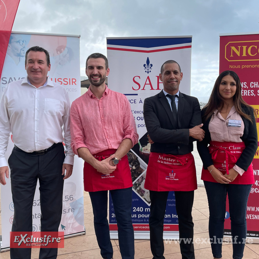Formation Sommelier par Laurent Derhe (MOF): remise de certificats Formation Sommelier par Laurent Derhe (MOF): remise de certificats