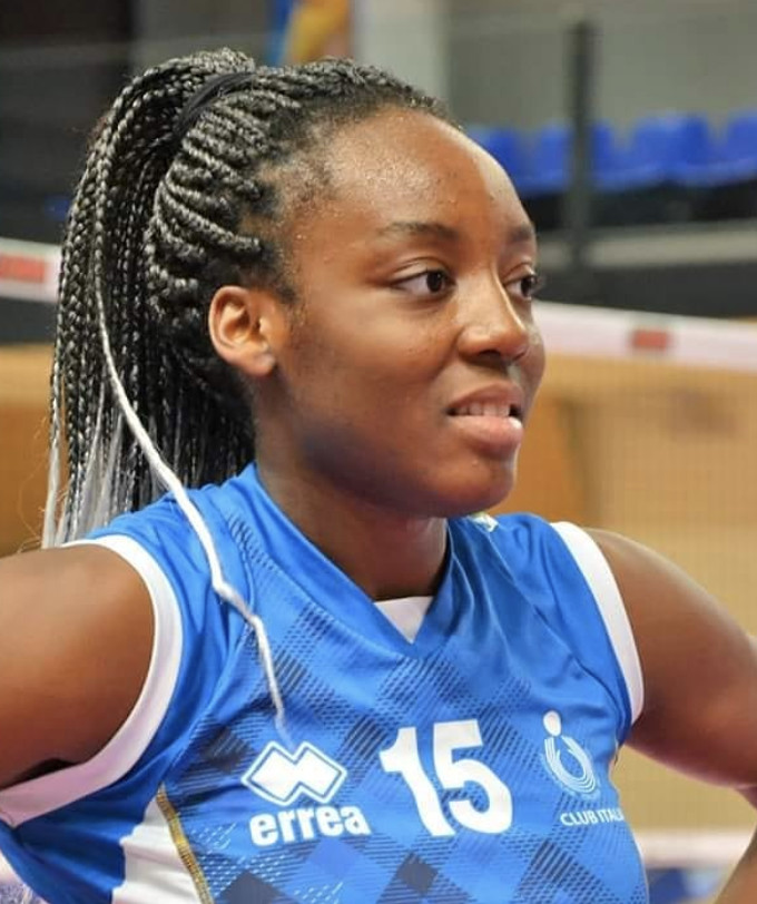 Julia Ituma n'avait que 18 ans, elle était en pleine possession de ses moyens... Julia Ituma n'avait que 18 ans, elle était en pleine possession de ses moyens...