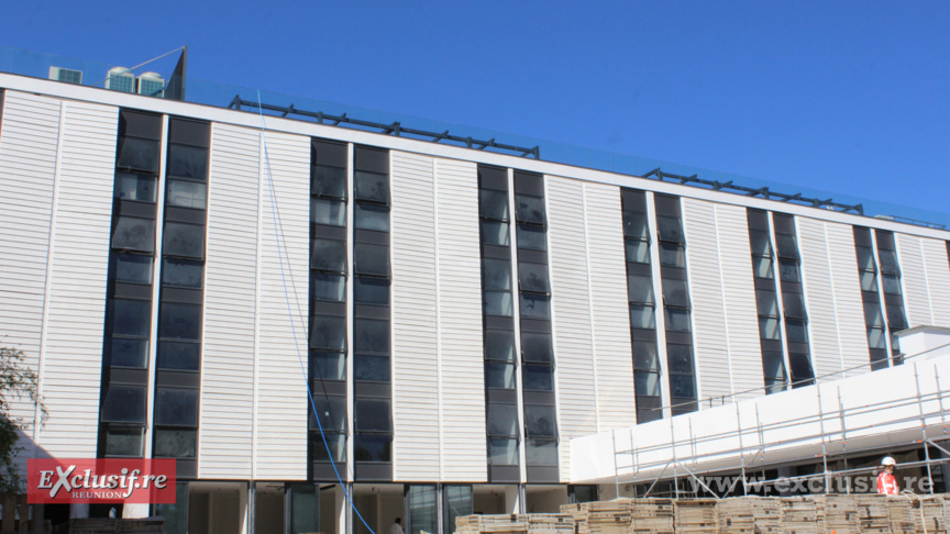 L'établissement vu de l'avant... L'établissement vu de l'avant...