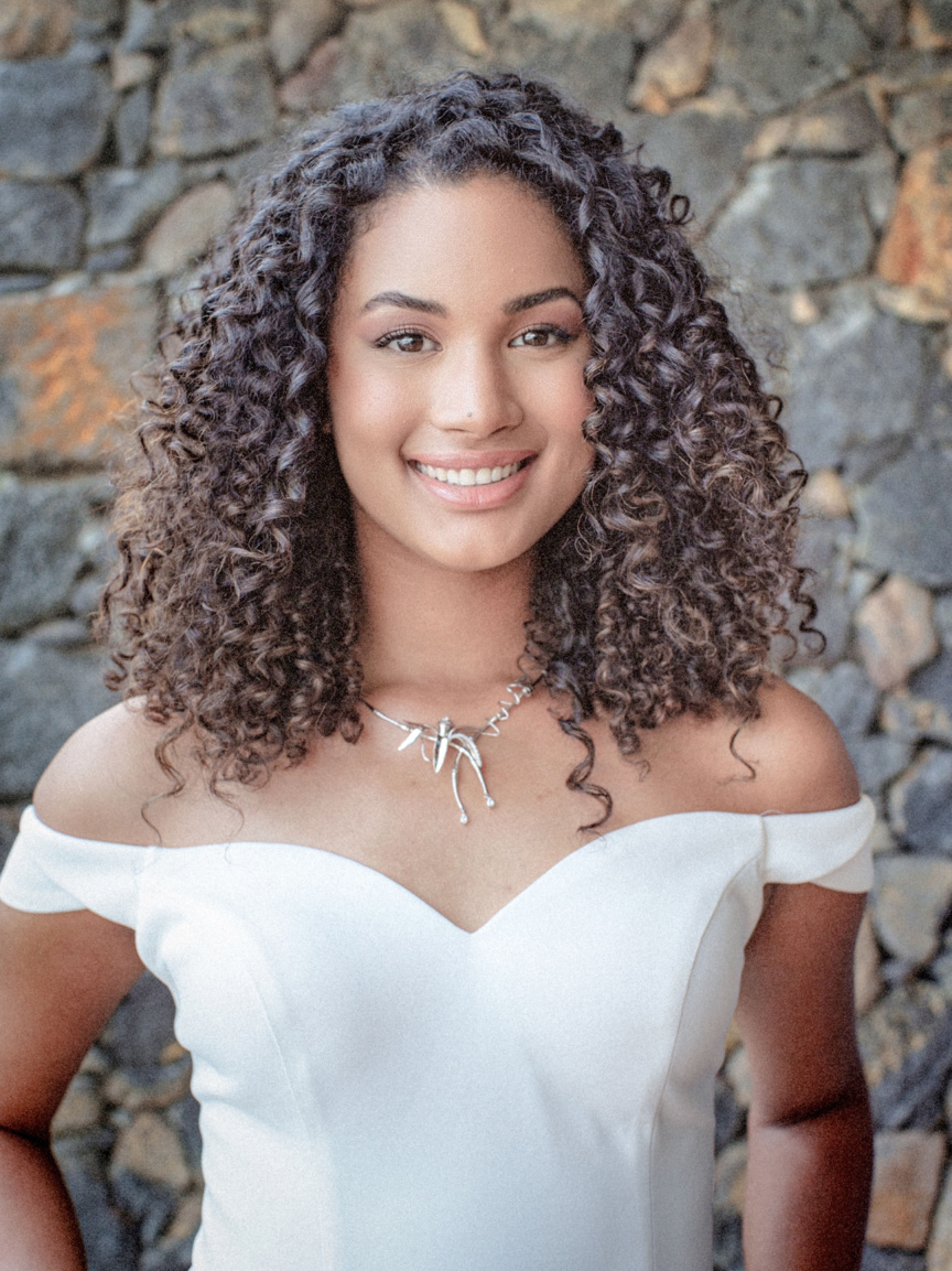 N°12. Mélanie Odules, 20 ans, 1,77m (Saint-Paul)