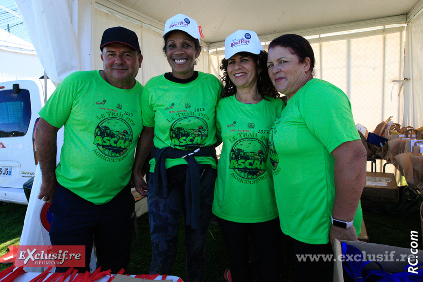 Des organisateurs tout sourire Des organisateurs tout sourire