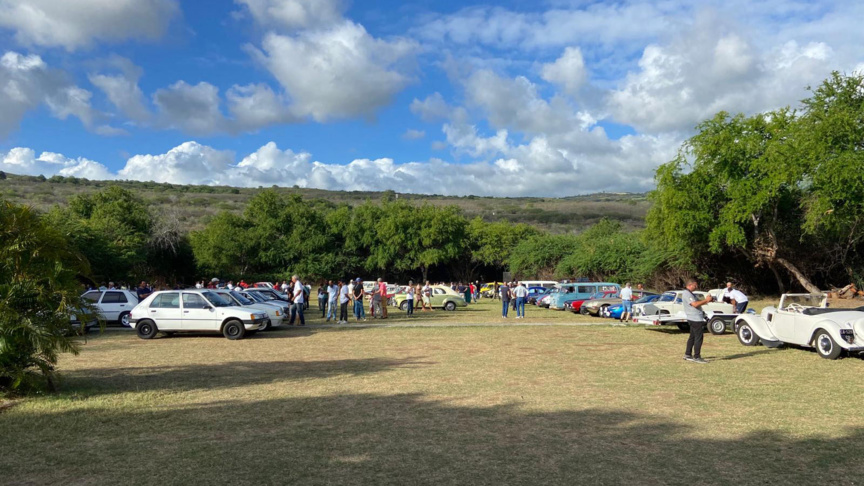 Rassemblement de véhicules de collection et Young Timers à Saint-Gilles