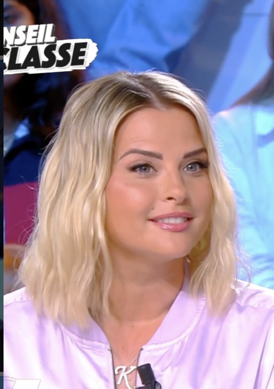 Kelly Vedovelli, chroniqueuse dans TPMP