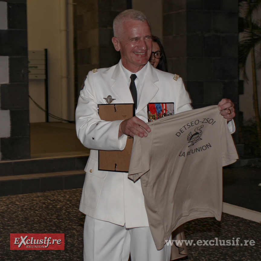 Départ du général Laurent Cluzel, commandant supérieur des FAZSOI