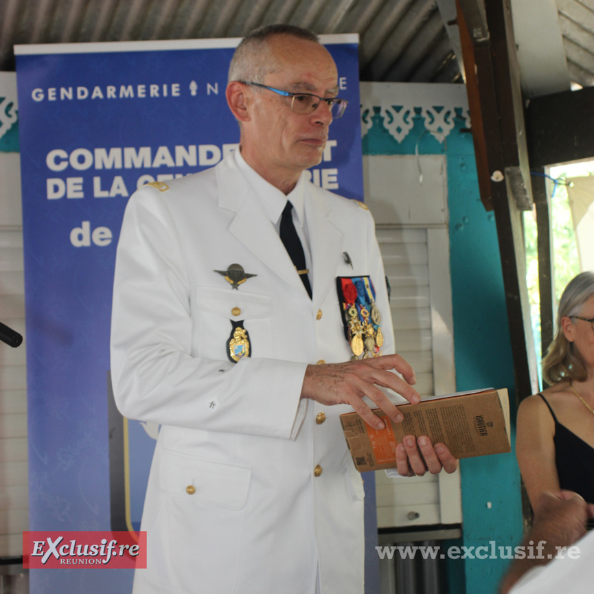 Gendarmerie: départ du général Pierre Poty, photos de la cérémonie
