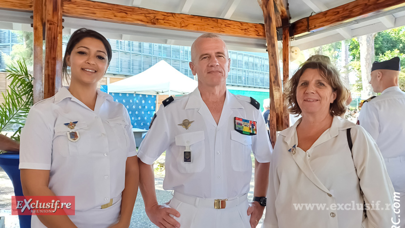 Douakha Najet, assistante sociale, le général Laurent Cluzel, commandant des FAZSOI, et Maria Paul Audgond