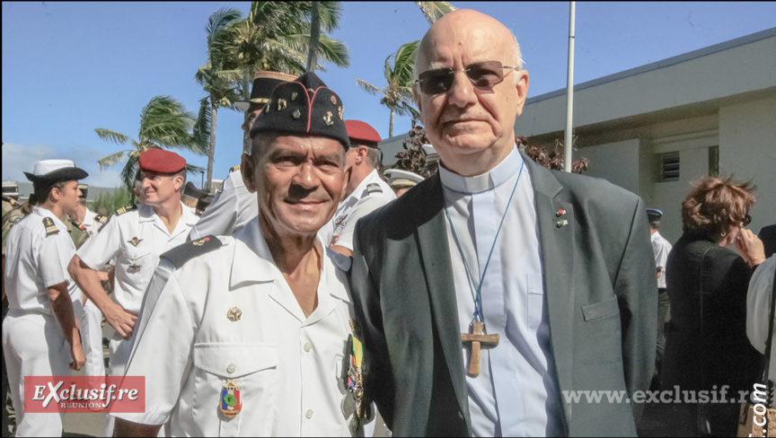 Monseigneur Gilbert Aubry était présent Monseigneur Gilbert Aubry était présent