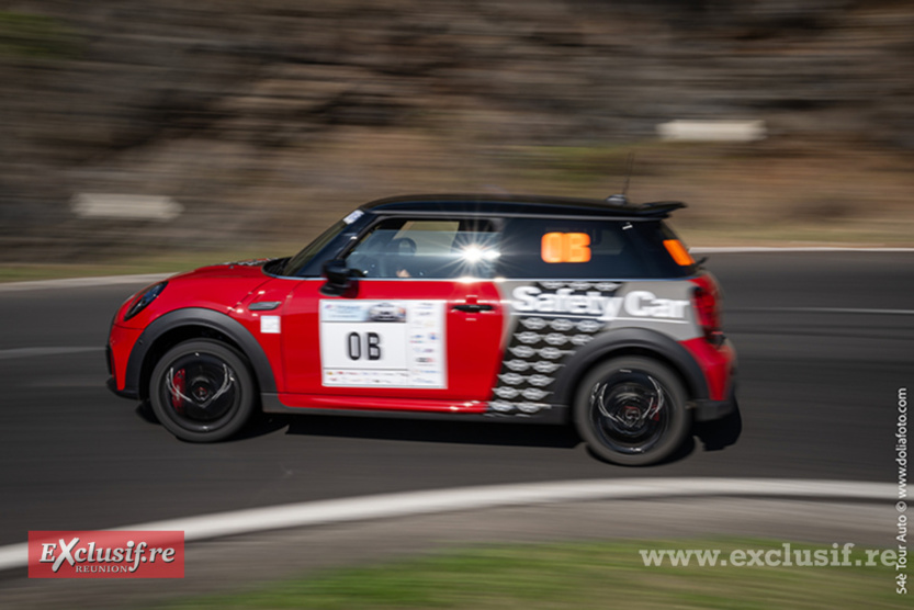Voiture ouvreuse