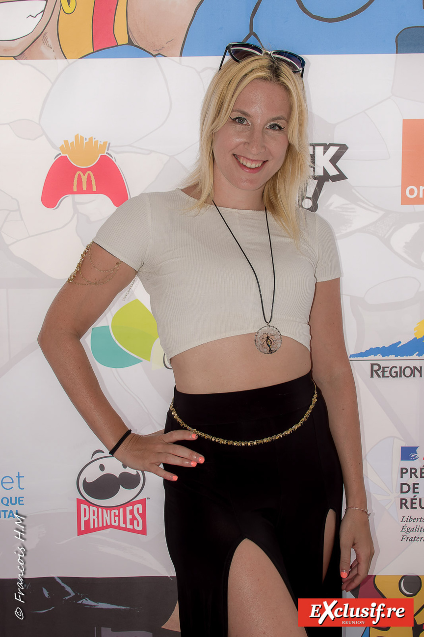 La belle Dina, vice-championne du monde et médaillée d’or aux Olympics ESport 2023