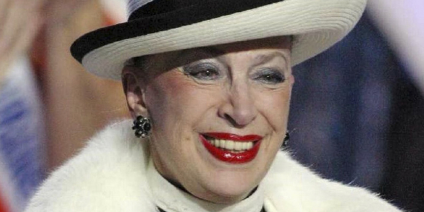 Geneviève de Fontenay inhumée dans l'intimité, sans aucune Miss France Geneviève de Fontenay inhumée dans l'intimité, sans aucune Miss France