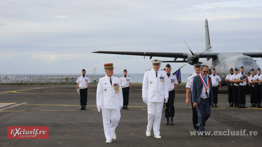 Base aérienne 181: deux nouveaux commandants d'unité installés Base aérienne 181: deux nouveaux commandants d'unité installés