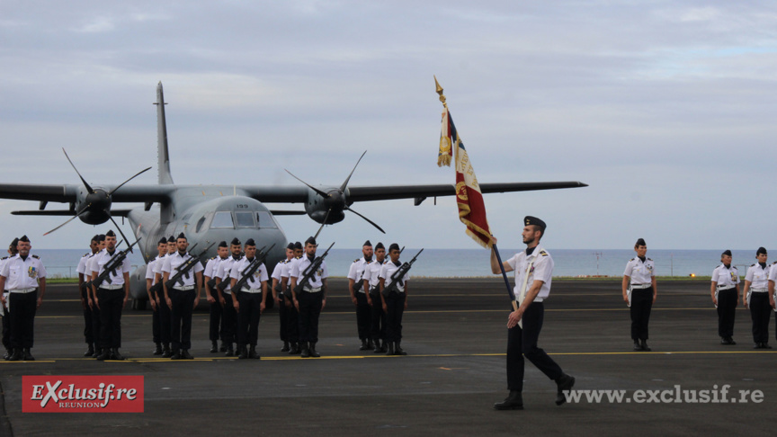 Base aérienne 181: deux nouveaux commandants d'unité installés Base aérienne 181: deux nouveaux commandants d'unité installés