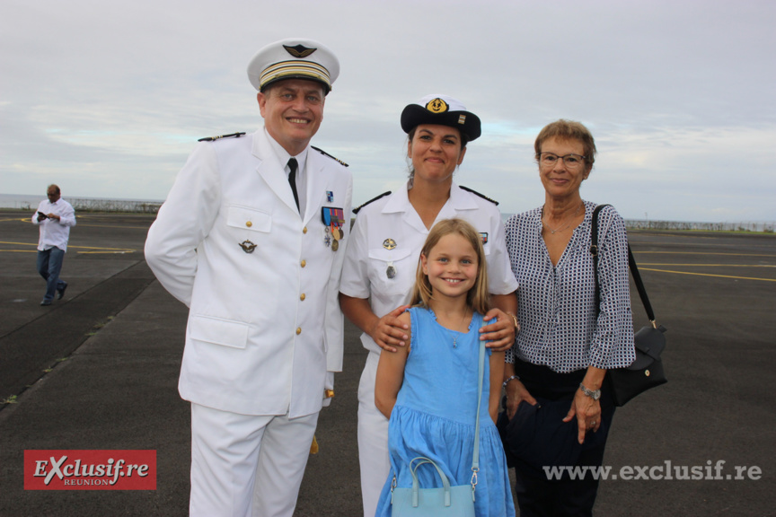 Base aérienne 181: deux nouveaux commandants d'unité installés Base aérienne 181: deux nouveaux commandants d'unité installés