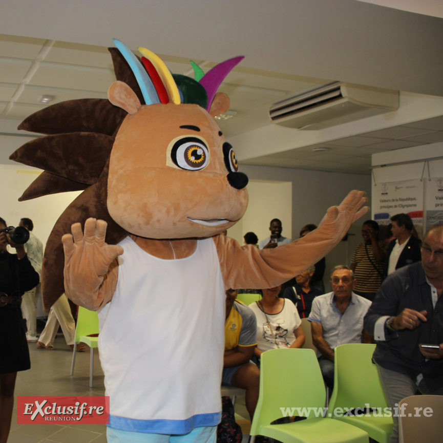 Ti Bayoun, la mascotte-star des JIOI Ti Bayoun, la mascotte-star des JIOI