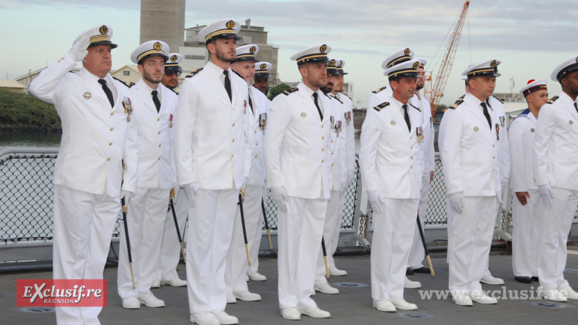 Passation de commandement sur la frégate Floréal: photos Passation de commandement sur la frégate Floréal: photos