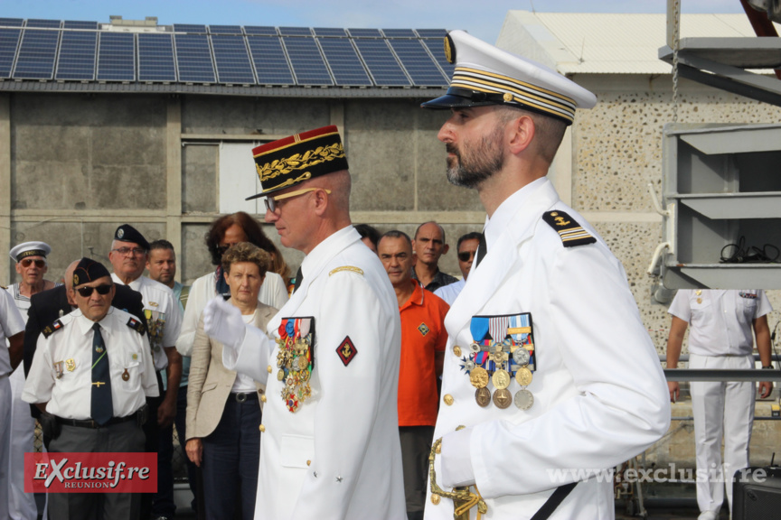 Passation de commandement sur la frégate militaire Nivôse: photos
