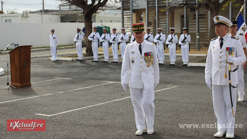 Passation de commandement à la Base Navale du Port: photos